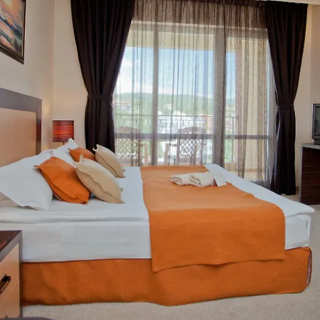 Ośrodek wypoczynkowy Majestic - Ultra 4*