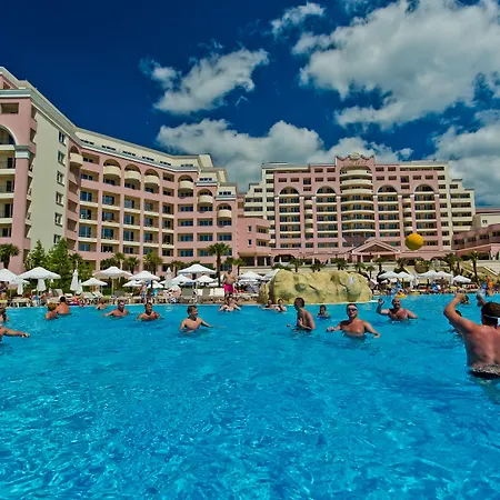 Ośrodek wypoczynkowy Majestic - Ultra